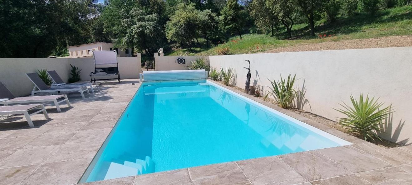 Les Bois De Zola Entre Provence Et Luberon Aparthotel Saint-Esteve-Janson Room photo